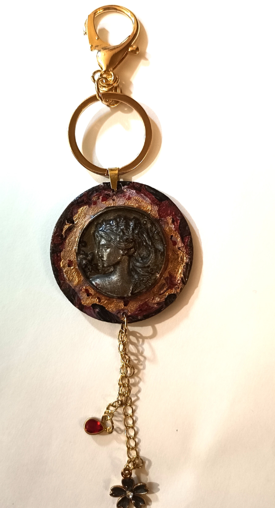 Χειροποίητο Bag Charm "Gilded Muse" (One of a Kind) - 2