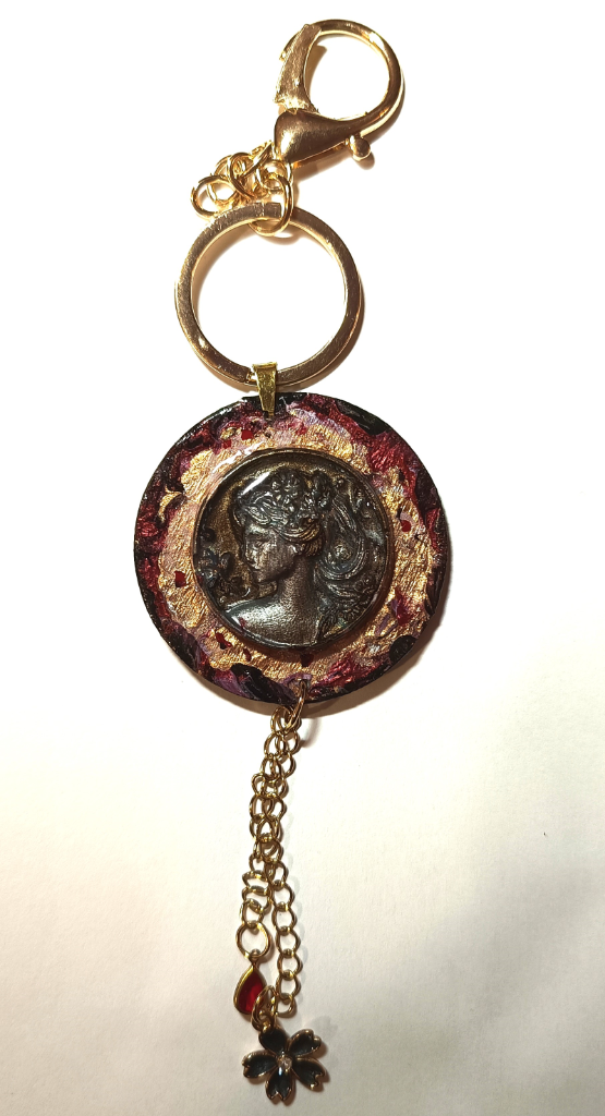 Χειροποίητο Bag Charm "Gilded Muse" (One of a Kind) - 3