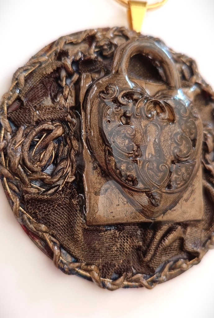 Χειροποίητο Bag Charm "The Keeper of Secrets" (One of a Kind) - 4