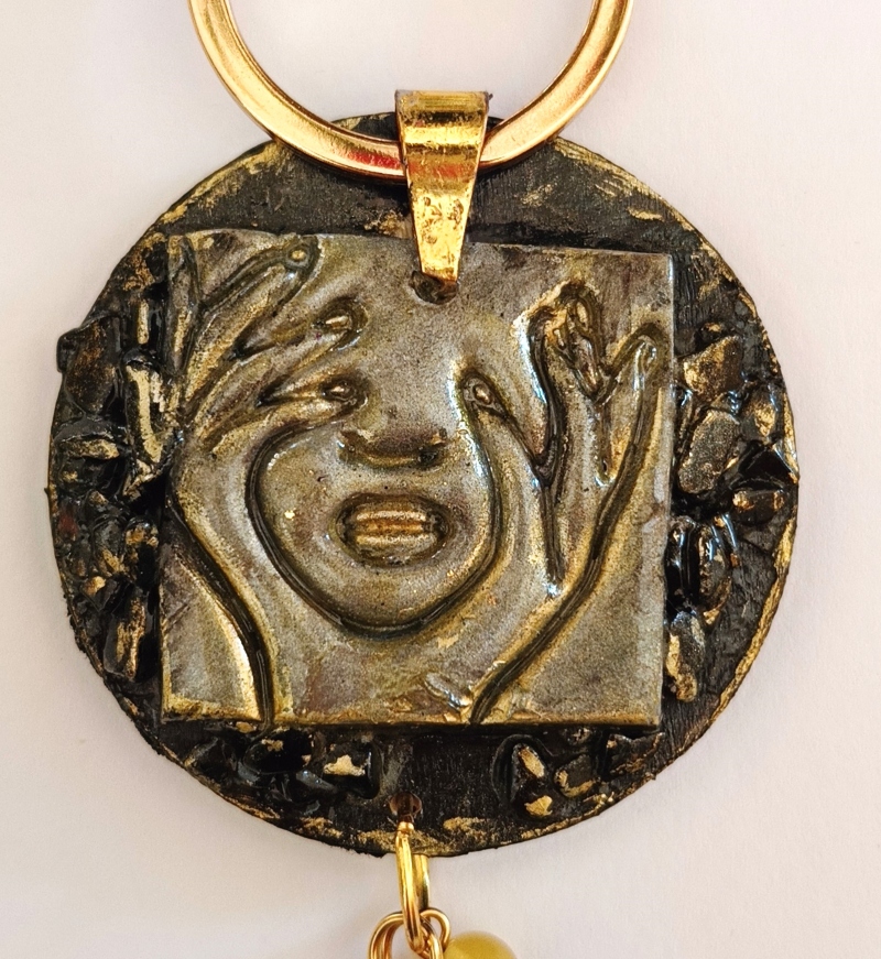 Χειροποίητο Bag Charm "Silent Oracle" (One of a Kind) - 1