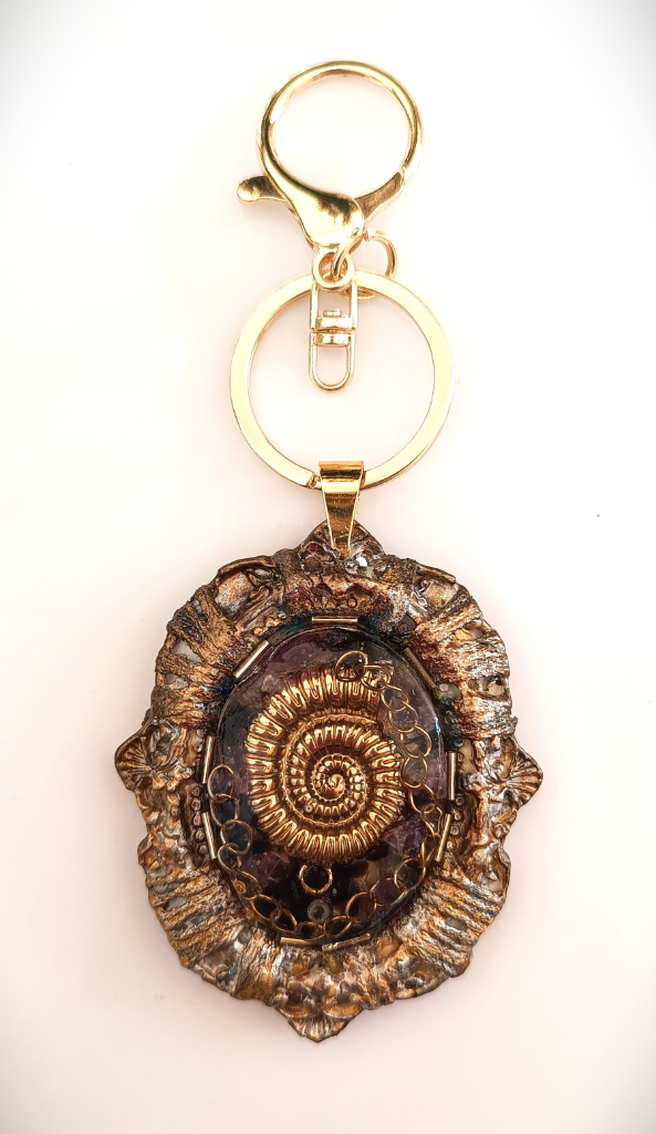 Χειροποίητο Bag Charm "Ammonite Echoes" (One of a Kind) - 2