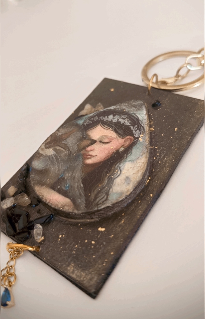 Χειροποίητο Bag Charm "Midnight Muse" (One of a Kind)