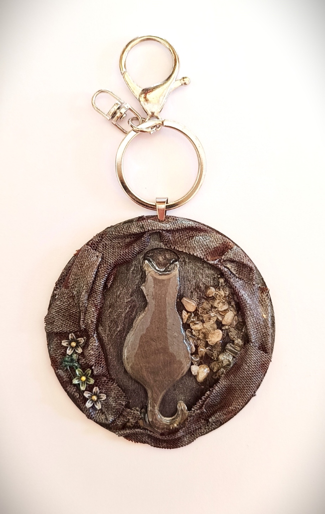 Χειροποίητο Bag Charm "Feline Reverie" (One of a Kind)